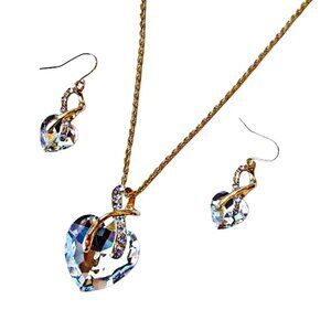 Clear large crystal heart necklace pendant earring set gold rope chain NEW